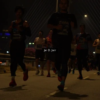 Runner Photo 6086521