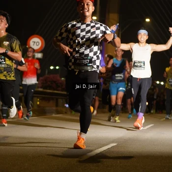 Runner Photo 6086601