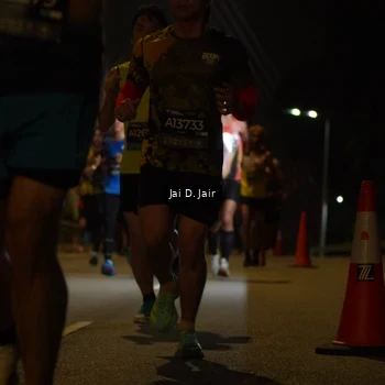 Runner Photo 6086659