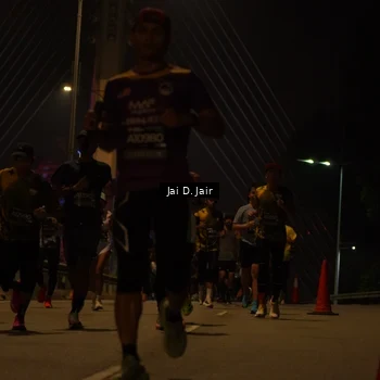Runner Photo 6086908