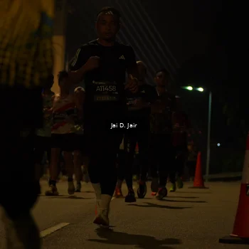 Runner Photo 6086969