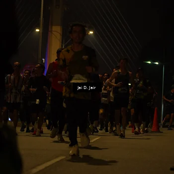 Runner Photo 6086987