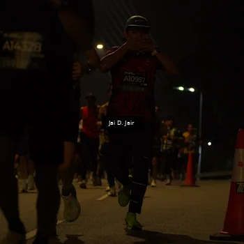 Runner Photo 6086998
