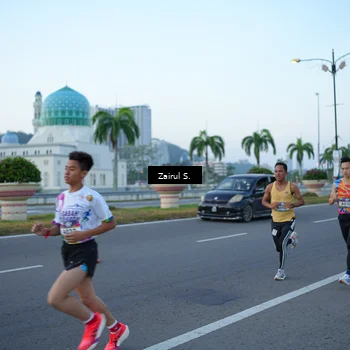 Runner Photo 6087013