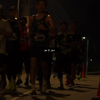 Runner Photo 6087022
