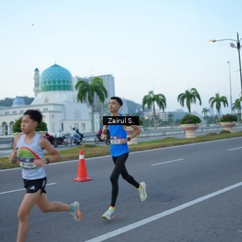 Runner Photo 6087068