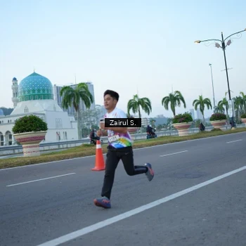 Runner Photo 6087121