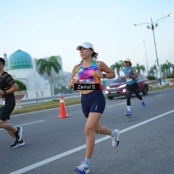 Runner Photo 6087122
