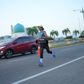 Runner Photo 6087126