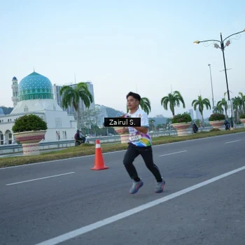 Runner Photo 6087133