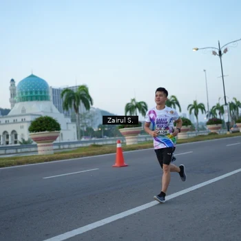 Runner Photo 6087134
