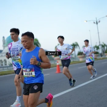 Runner Photo 6087160