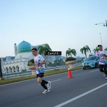 Runner Photo 6087181