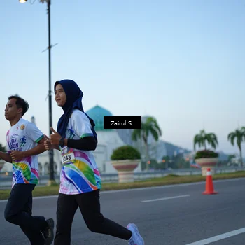 Runner Photo 6087241
