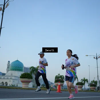 Runner Photo 6087252