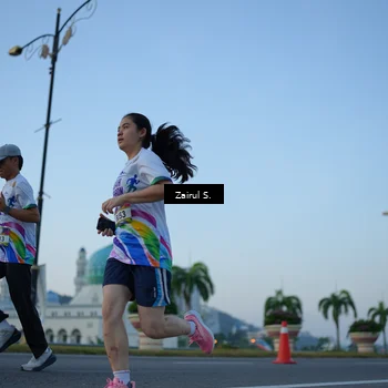 Runner Photo 6087263