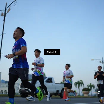 Runner Photo 6087290