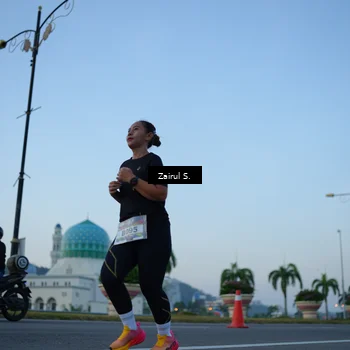 Runner Photo 6087295