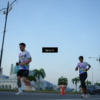 Runner Photo 6087305