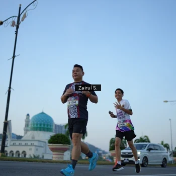 Runner Photo 6087323