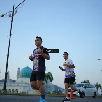 Runner Photo 6087326