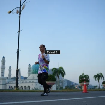 Runner Photo 6087338