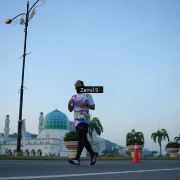 Runner Photo 6087339