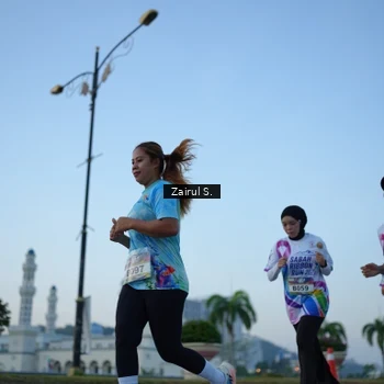 Runner Photo 6087344