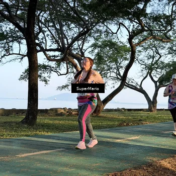 Runner Photo 6087390
