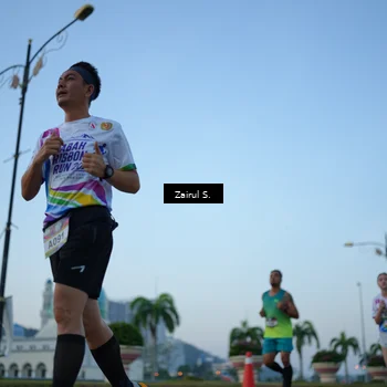 Runner Photo 6087396