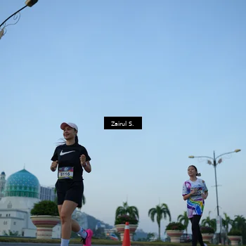 Runner Photo 6087399