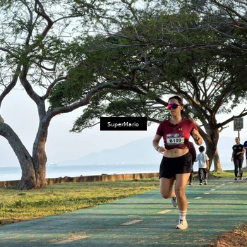 Runner Photo 6087433