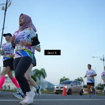Runner Photo 6087434