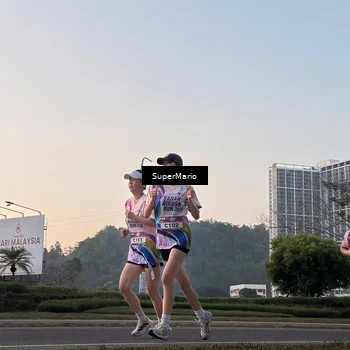 Runner Photo 6087448