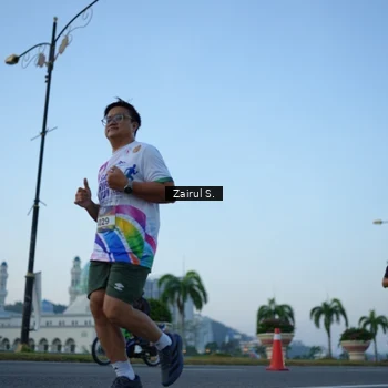Runner Photo 6087476