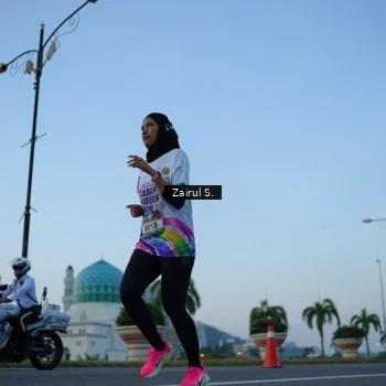 Runner Photo 6087478