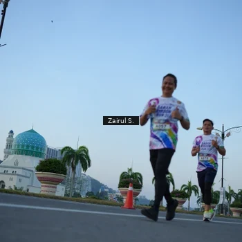 Runner Photo 6087488