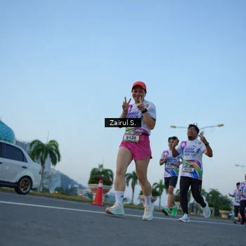 Runner Photo 6087493