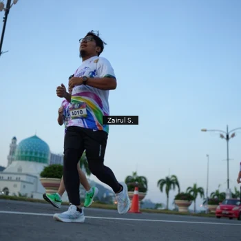 Runner Photo 6087504