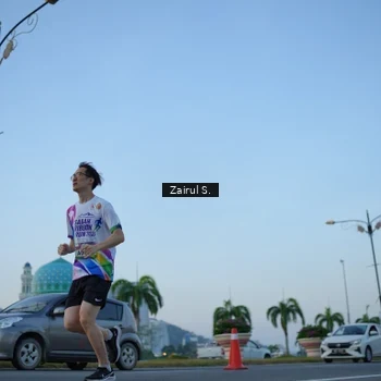 Runner Photo 6087513