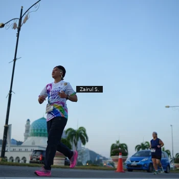 Runner Photo 6087515
