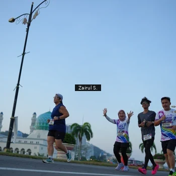Runner Photo 6087521