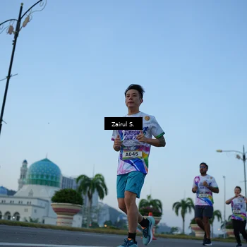 Runner Photo 6087536