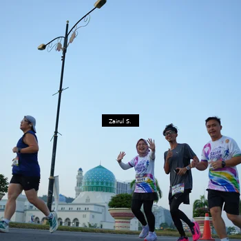 Runner Photo 6087537