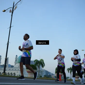 Runner Photo 6087549