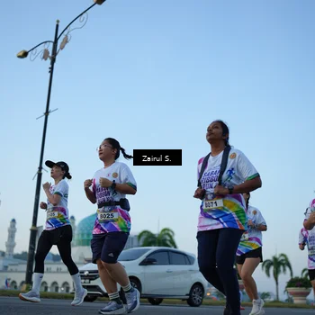 Runner Photo 6087568
