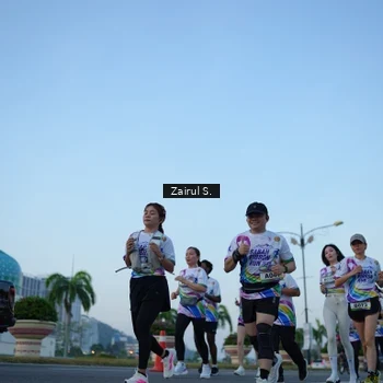 Runner Photo 6087585