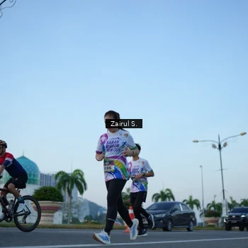 Runner Photo 6087598