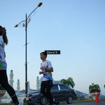 Runner Photo 6087602