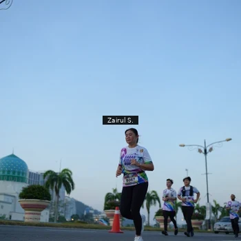 Runner Photo 6087608